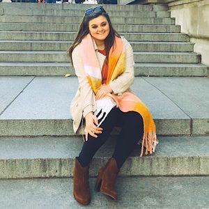 Meet your Posher, Heather